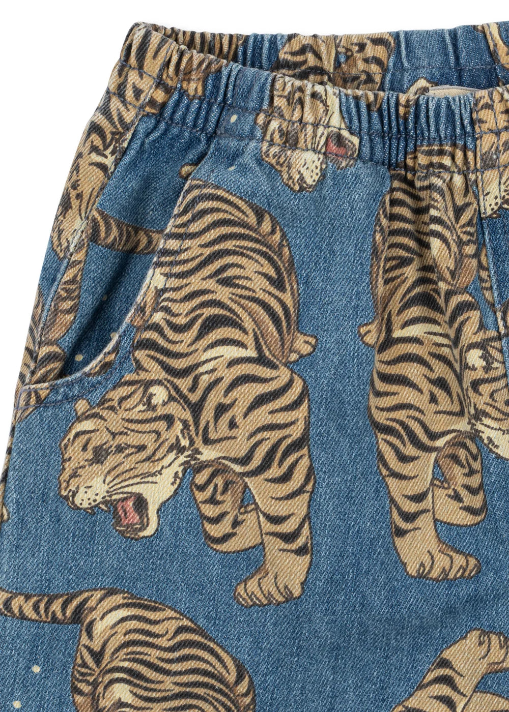 Magot Hose Panthera Bild 3