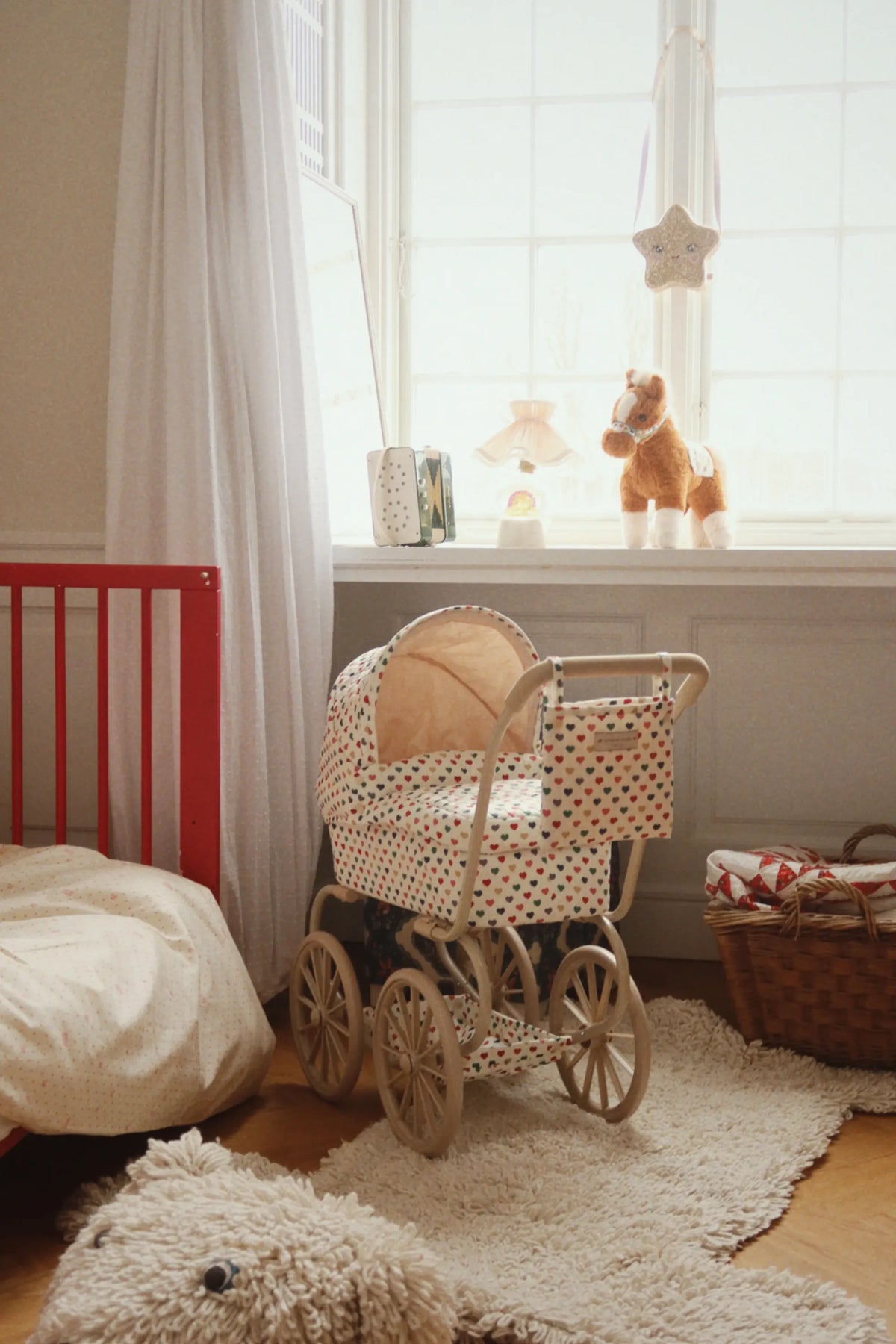 Minnie Puppenkinderwagen Coeur Coloré Bild 8