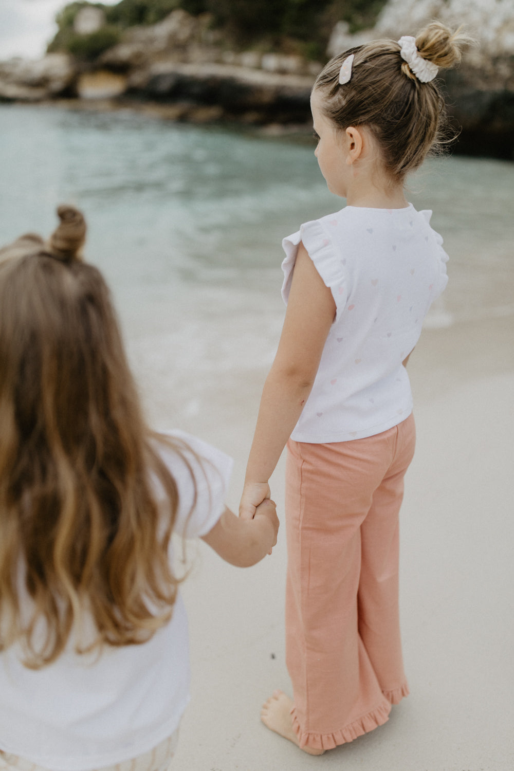 Frill Hearts white Bild 2