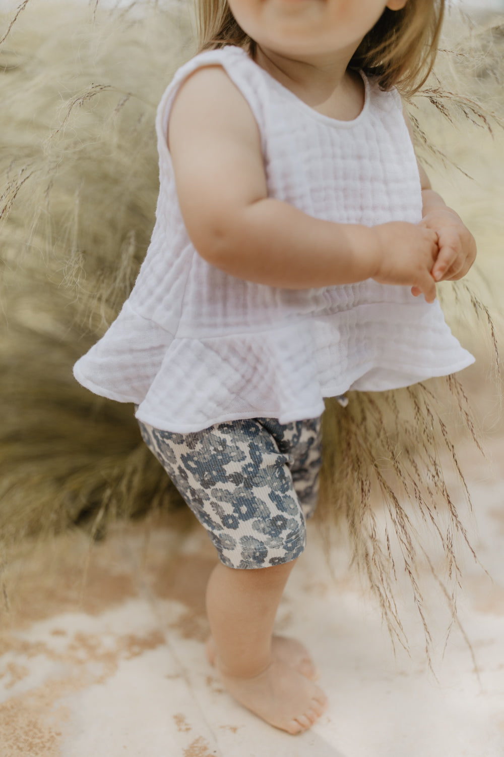 Frill Hem white Bild 2