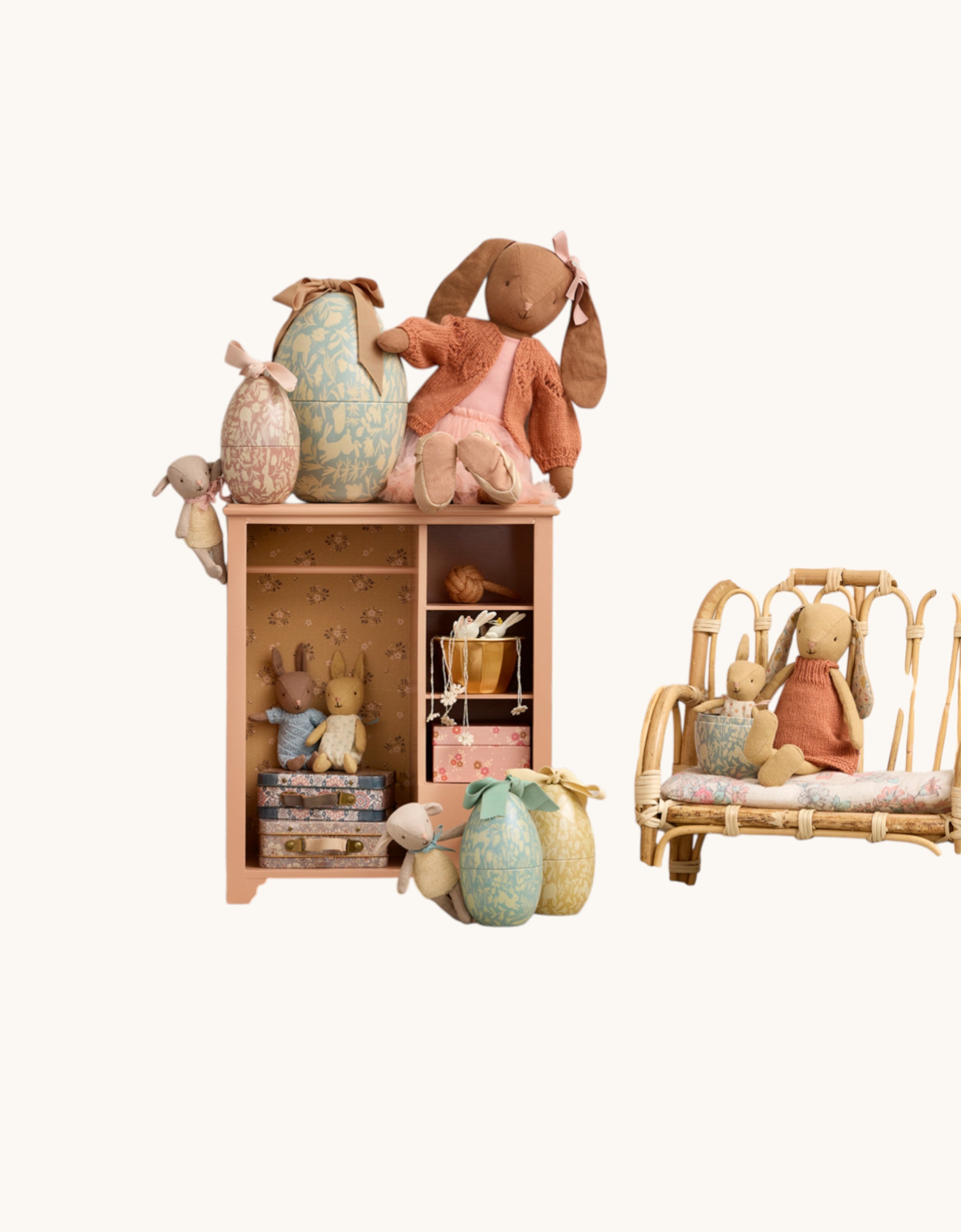 Osterei mit Kaninchen mit Mikro Ka Bild 2