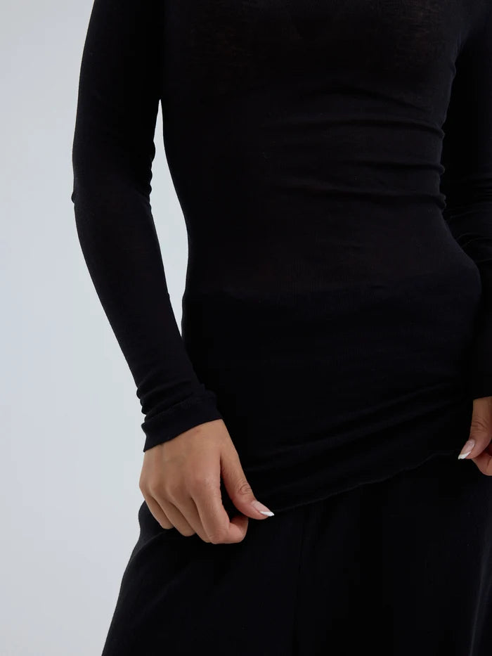 Cotton Boat Neck Black Bild 4