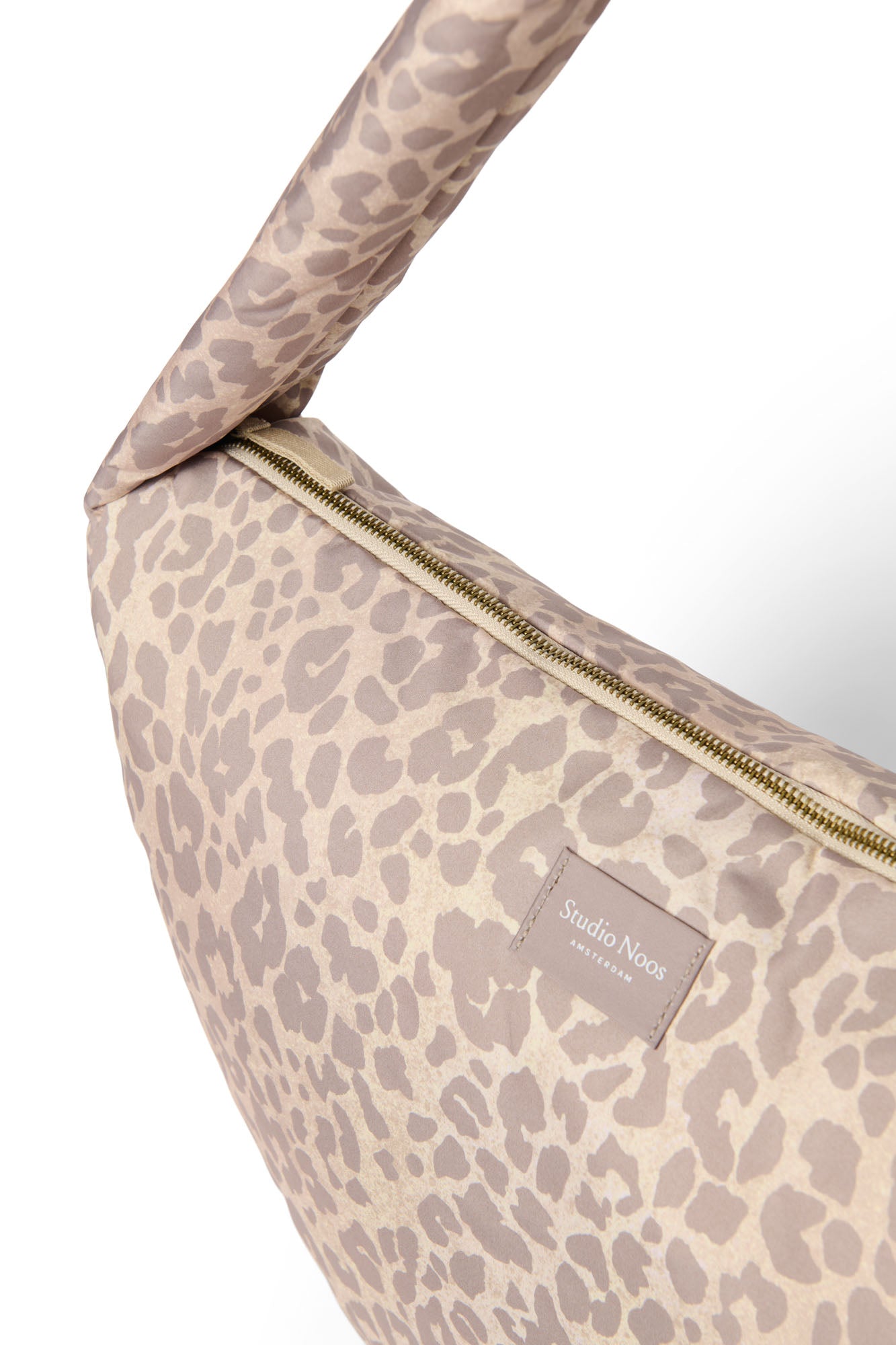Puffy Cross Body Bag Beige Leopard Bild 5