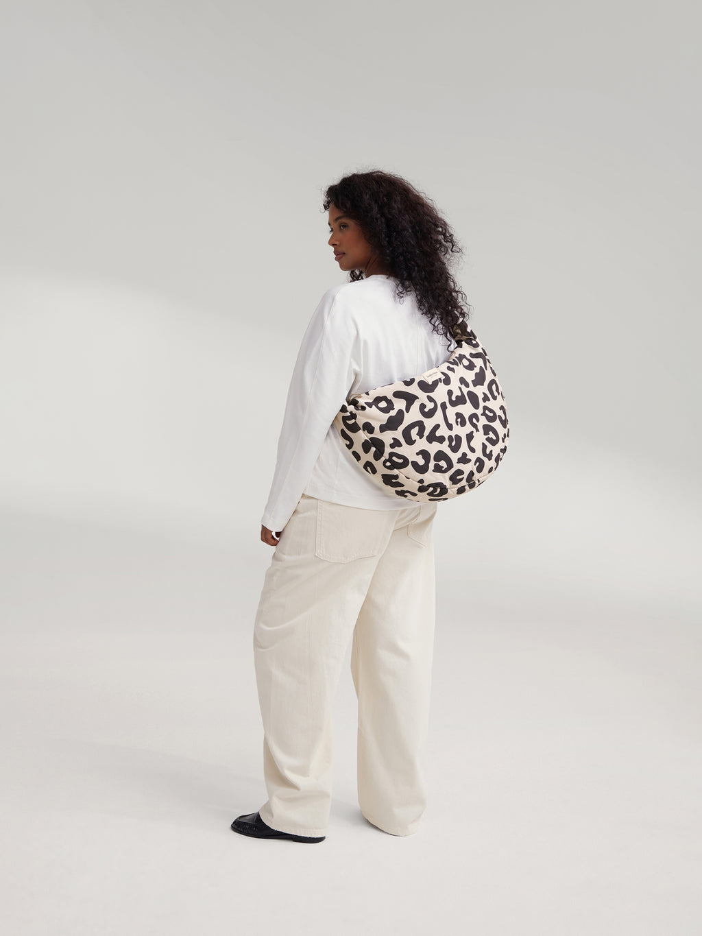 Puffy Crossbody Bag Holy Cow Bild 6