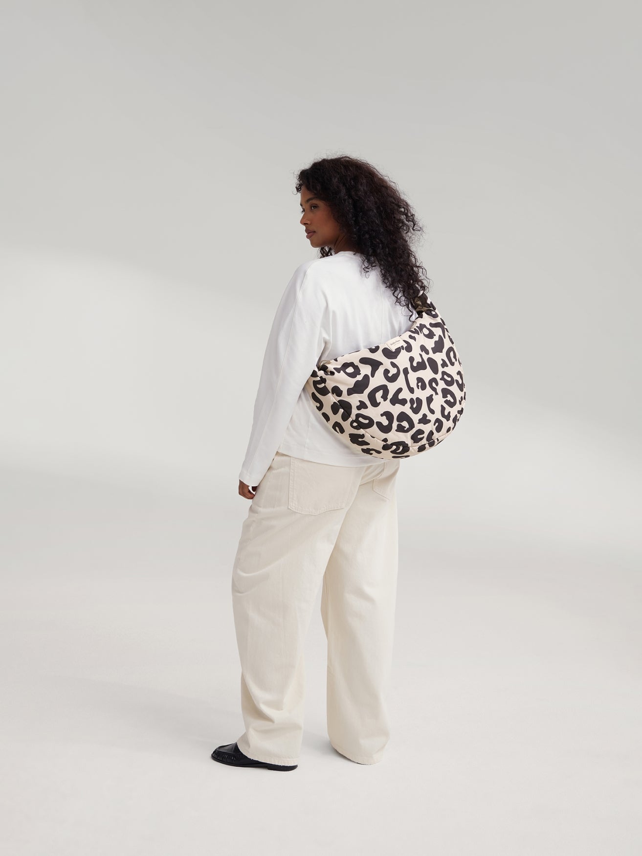 Puffy Crossbody Bag Holy Cow Bild 6