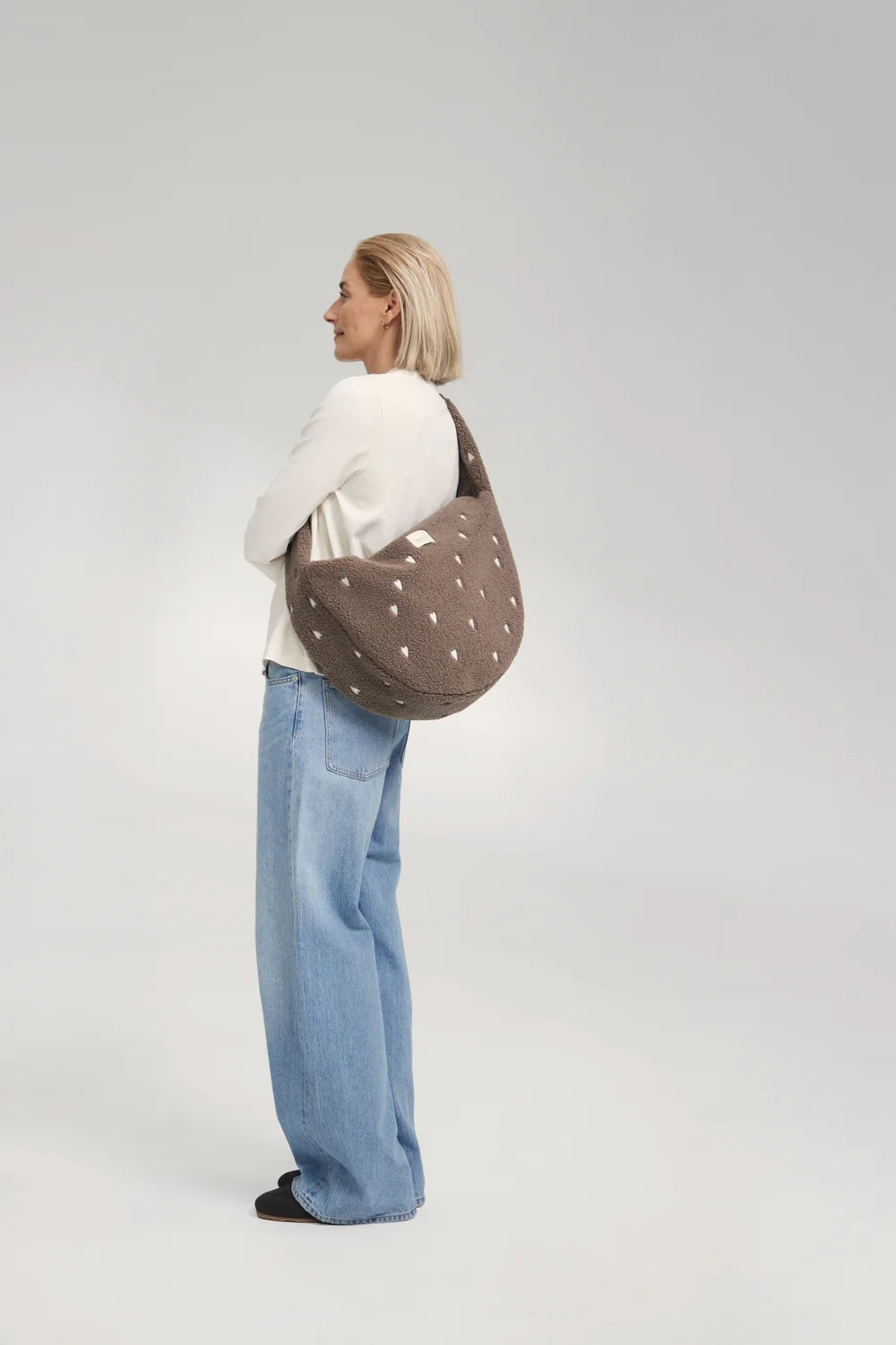 Teddy Cross Body Bag Brown Hearts Bild 7